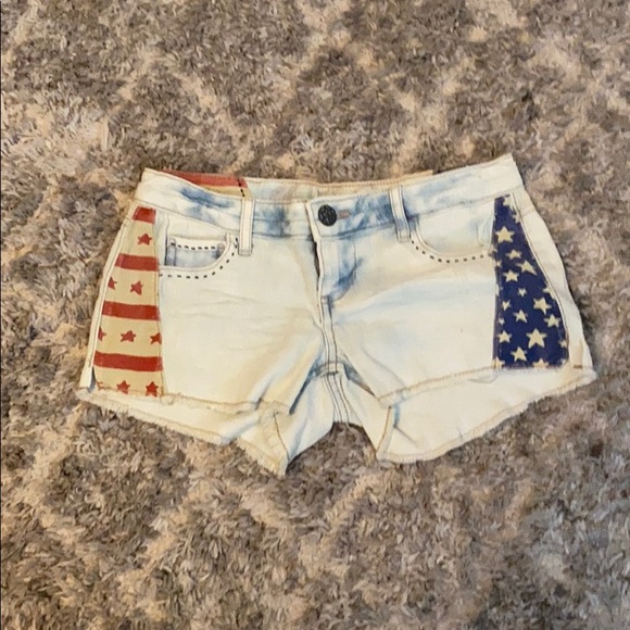 Vanilla Star Pants - Vanilla star shorts